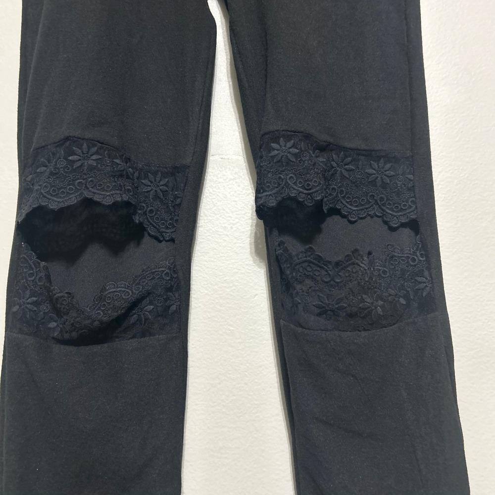 Hayden Los Angeles Womens Leggings M Black Lace Trim Distressed Knee Boho Edgy - Picture 8 of 9